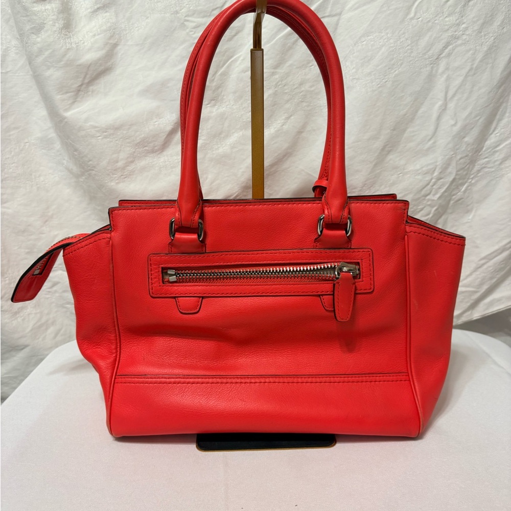 Coach Legacy Medium Candace Carryall in vermillion red glove-tanned leather - Picture 3 of 12